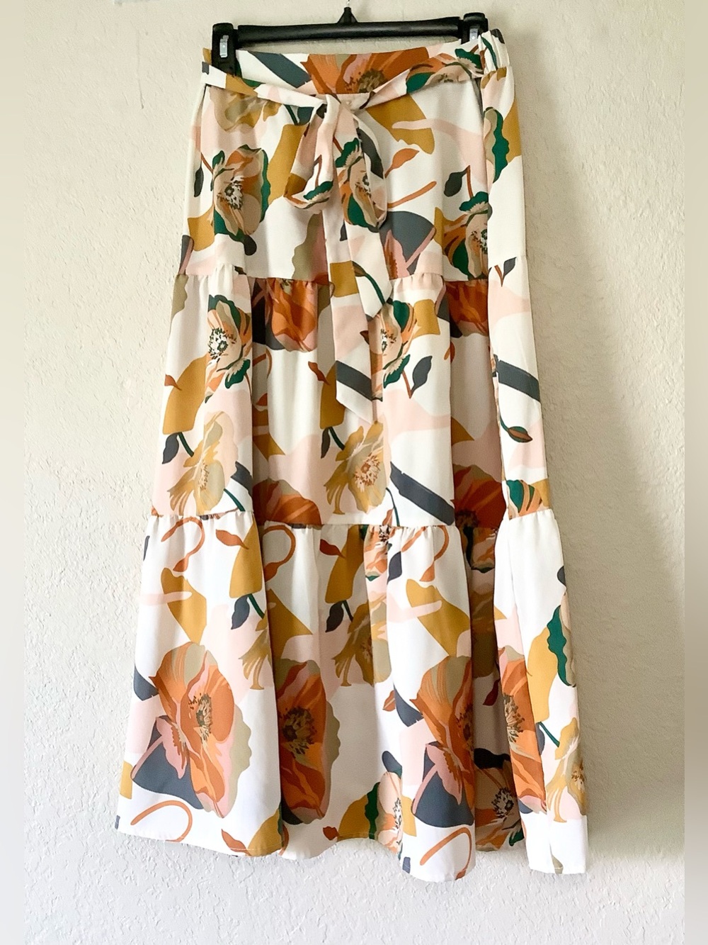 SHEIN Cream Maxi Skirt with Orange & Mustard Floral Print - Picture 4 of 5
